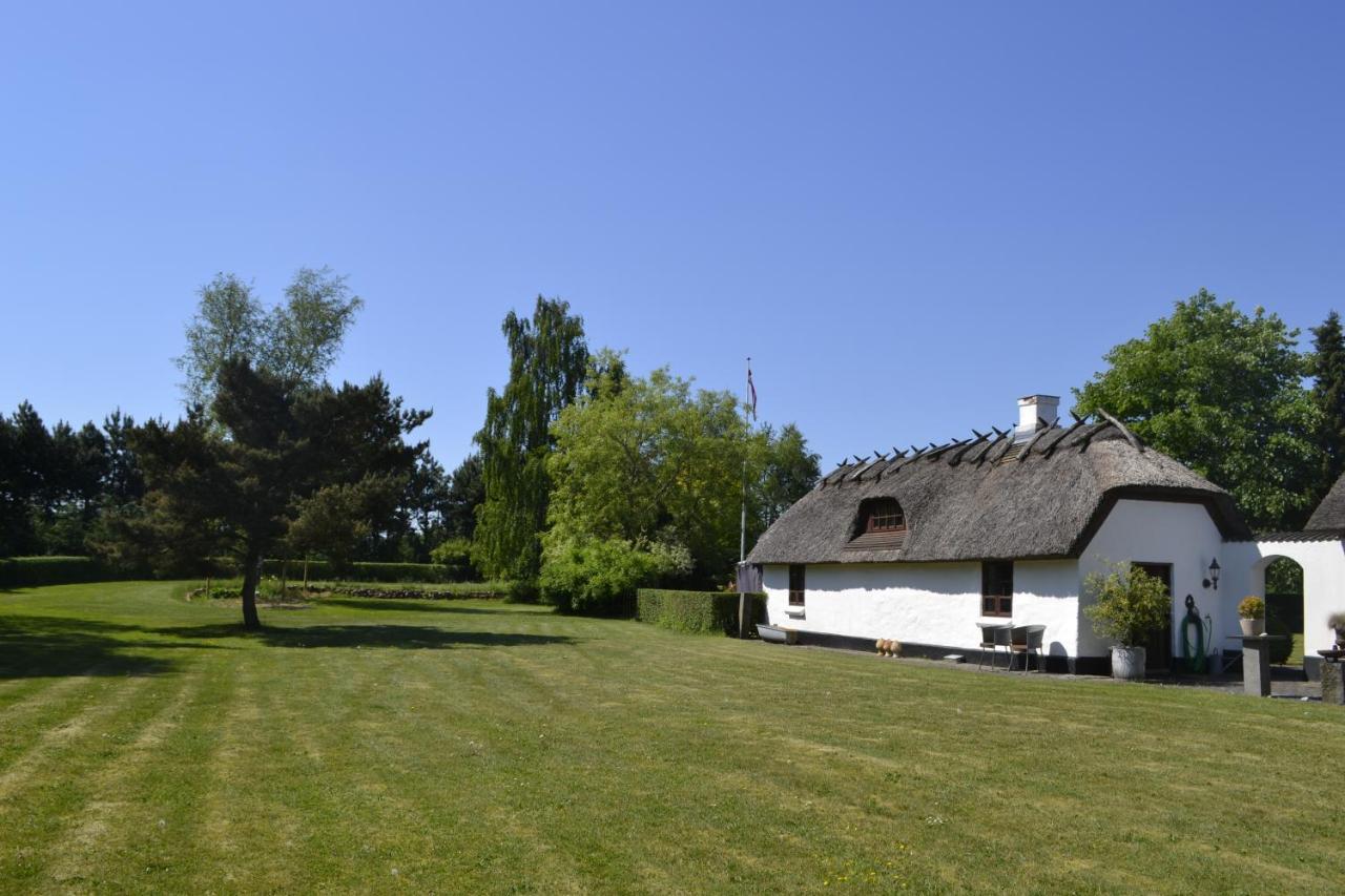 Holmsminde Bed & Breakfast Viborg Exterior photo