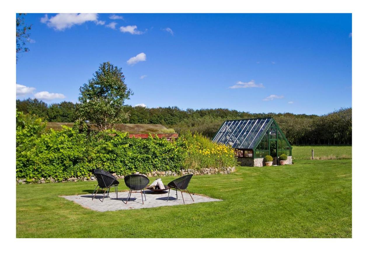 Holmsminde Bed & Breakfast Viborg Exterior photo